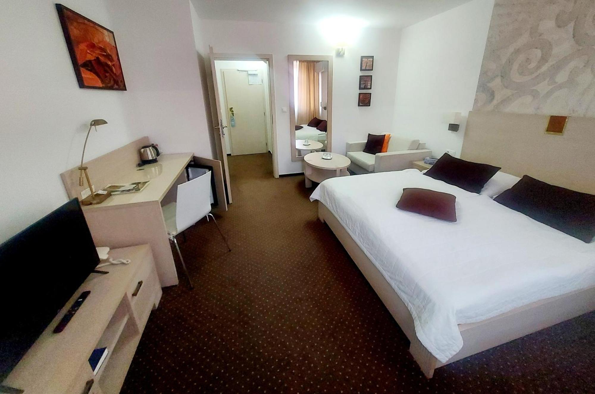 Hotel Slameny Dom & Spa Malá Ida Δωμάτιο φωτογραφία